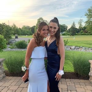 Meet your Posher, Liz